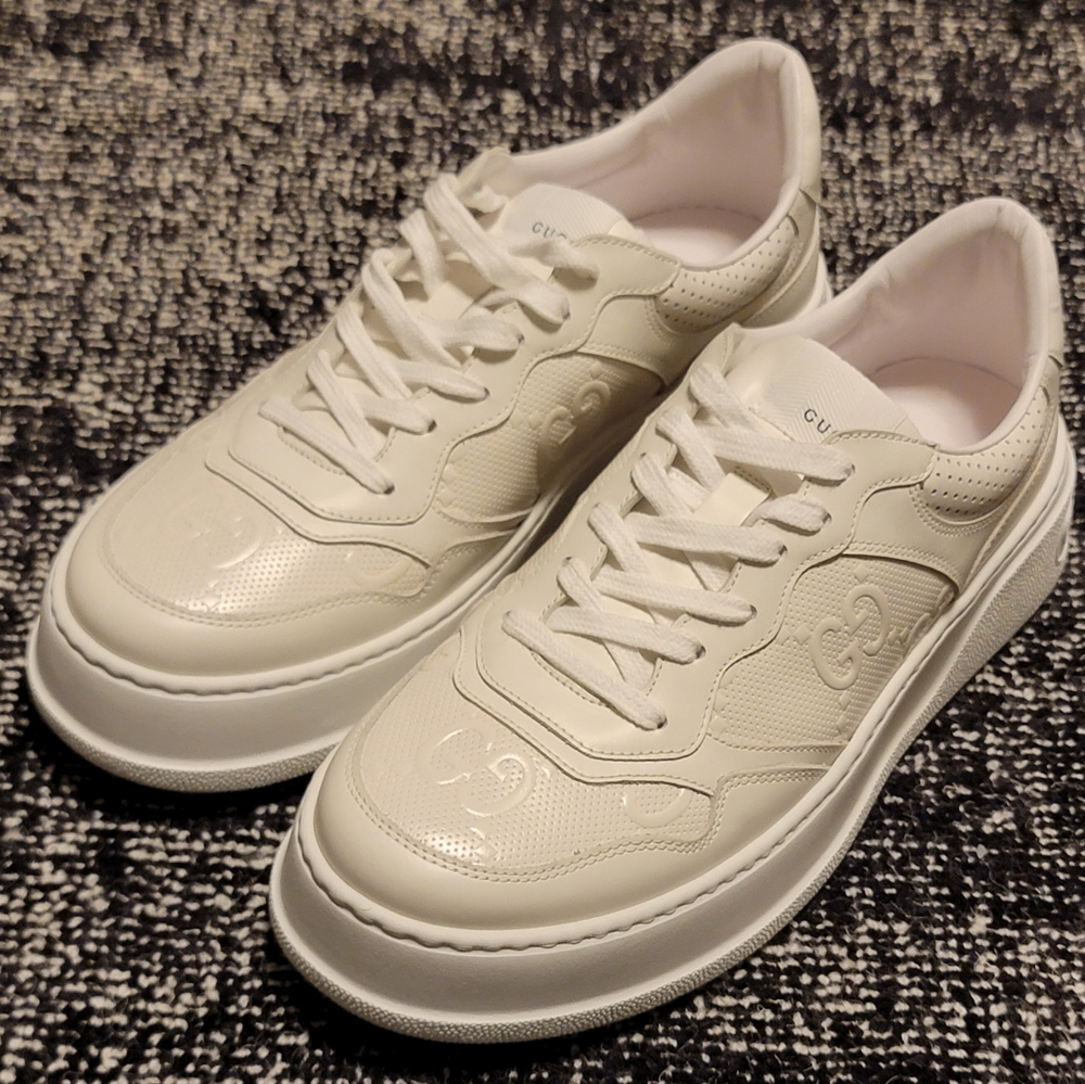 Gucci Men's GG Embossed Sneaker Shoes Size 8.5 US White Style ‎669582 1XL10 9014